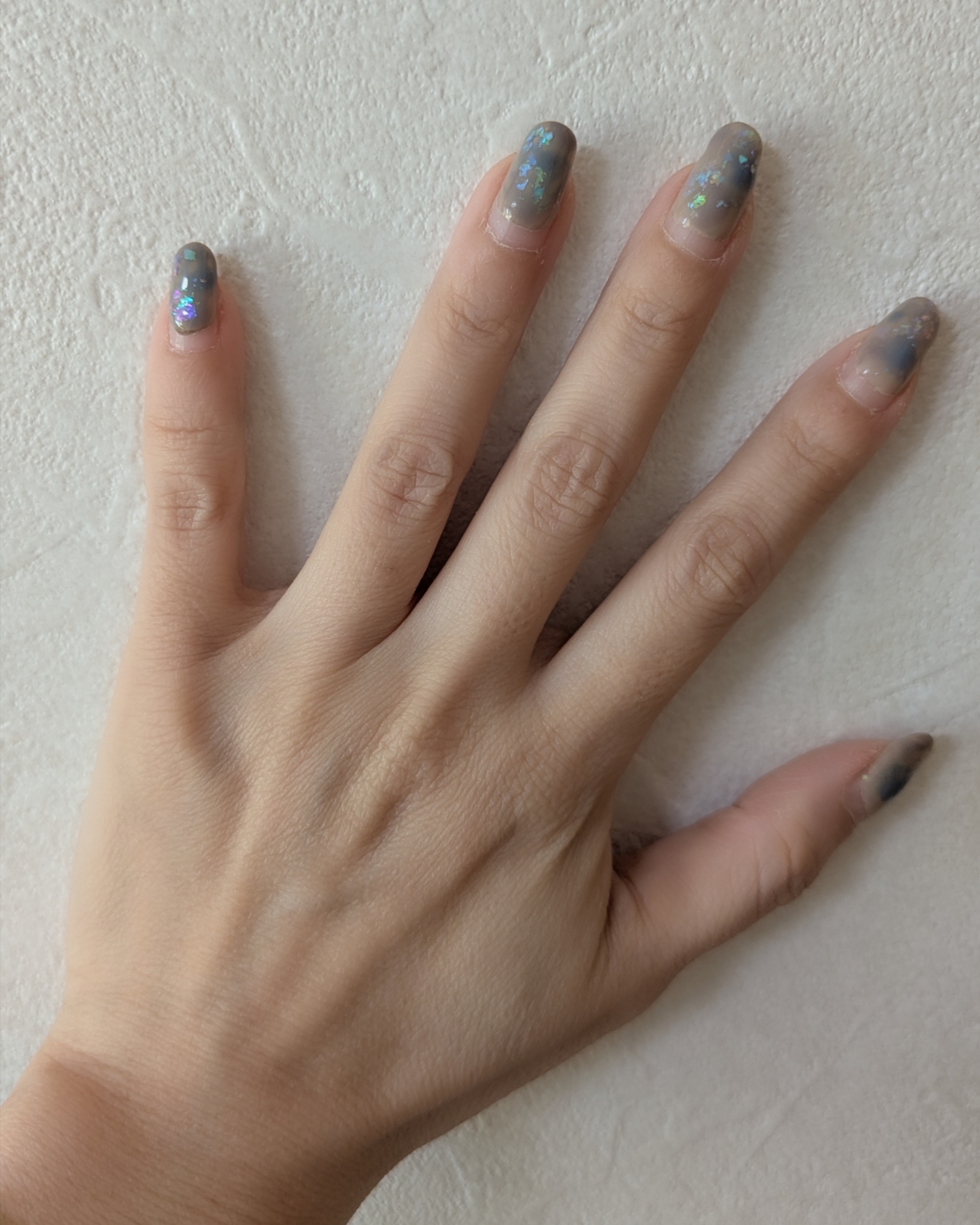 オフ前ののびた状態(亀裂あり)